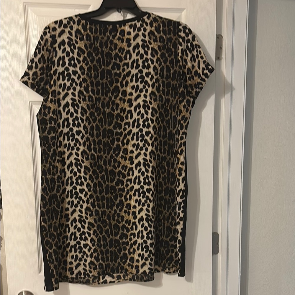 Leopard Print Tunic Dress - Picture 6 of 7